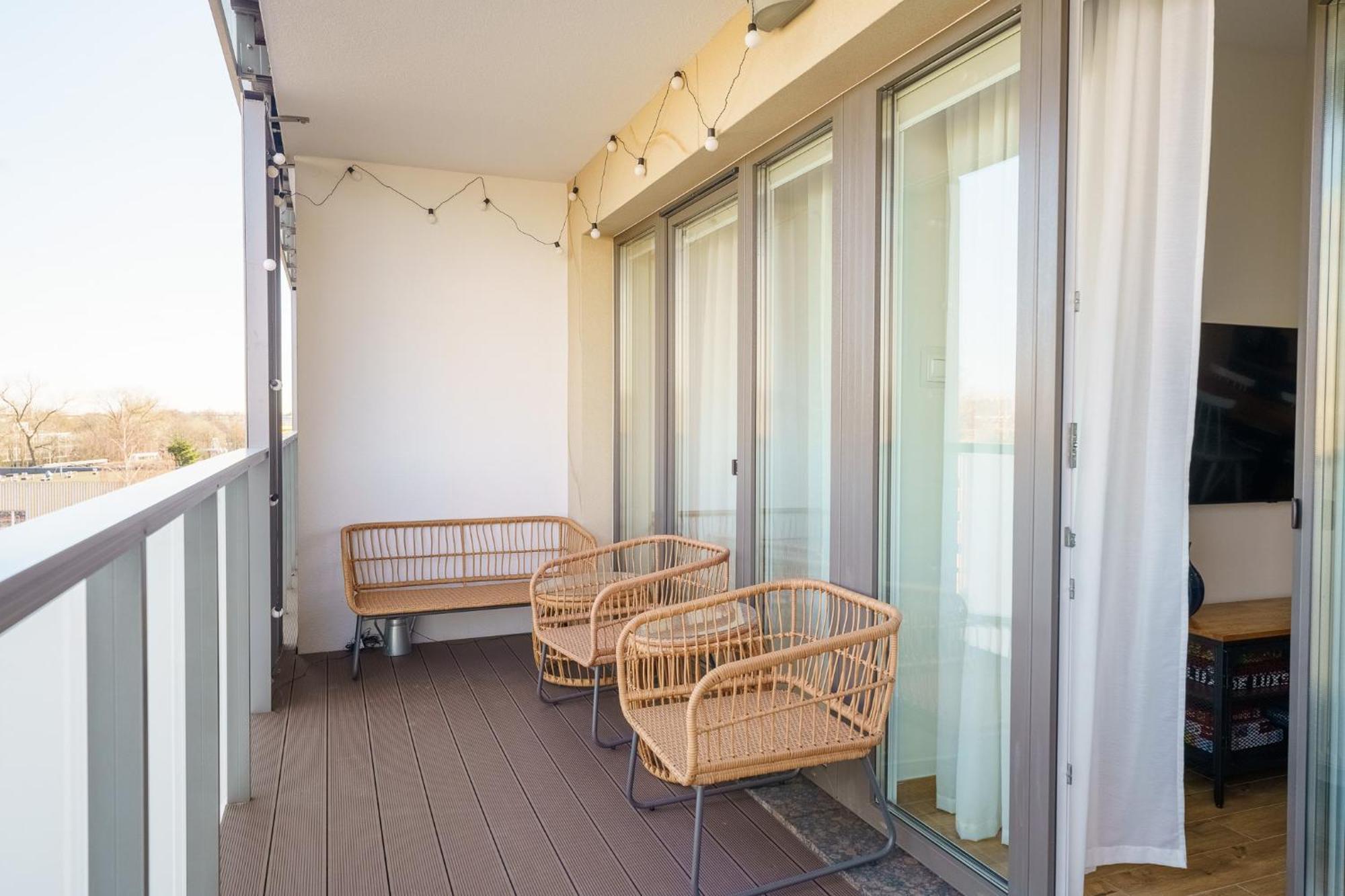Faro Apartamenty Kasprowicza 20 Basen W Cenie Schwimmbad Im Preis Kołobrzeg Exterior foto